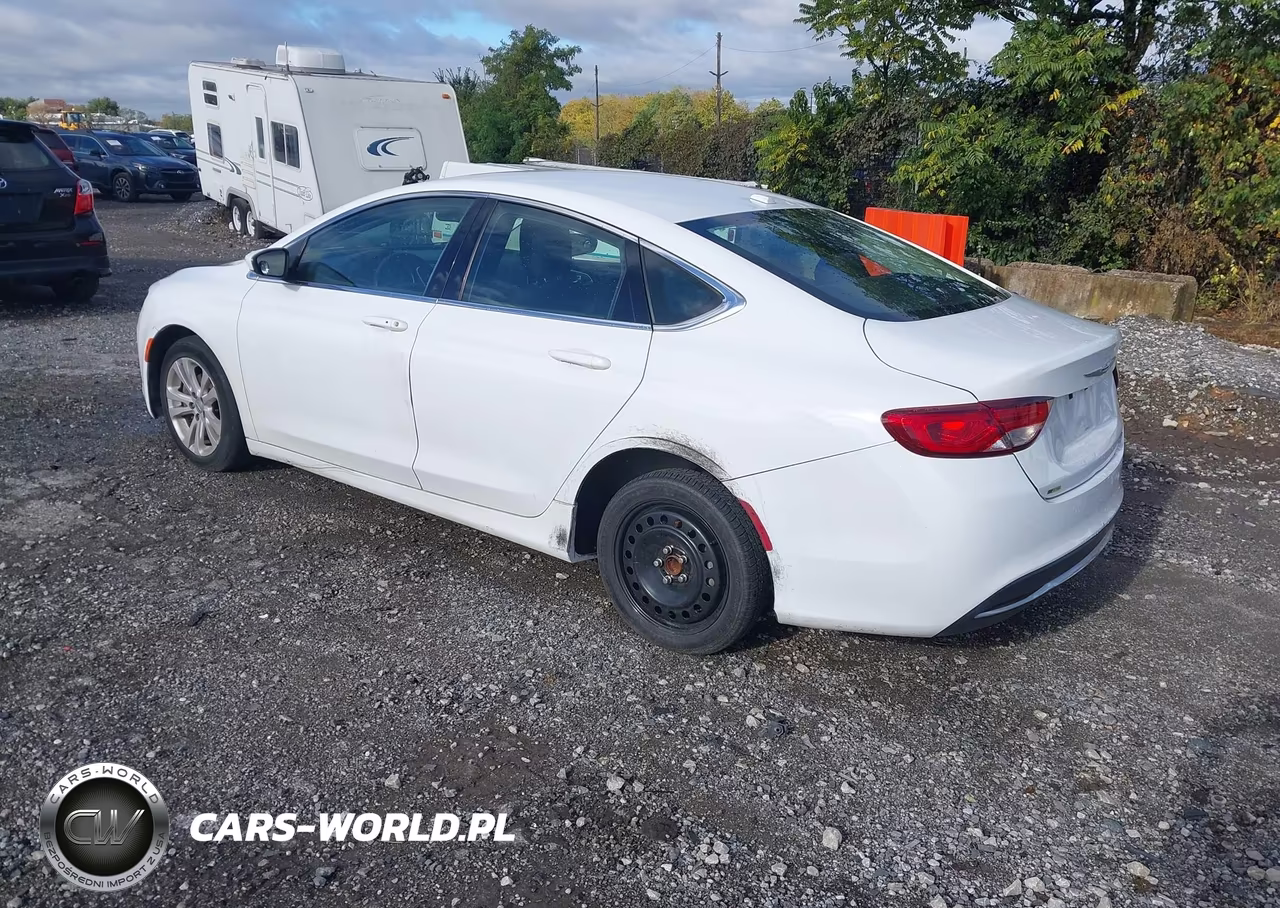 2015 Chrysler 200 Limited VIN:1C3CCCAB6FN591022 - 3