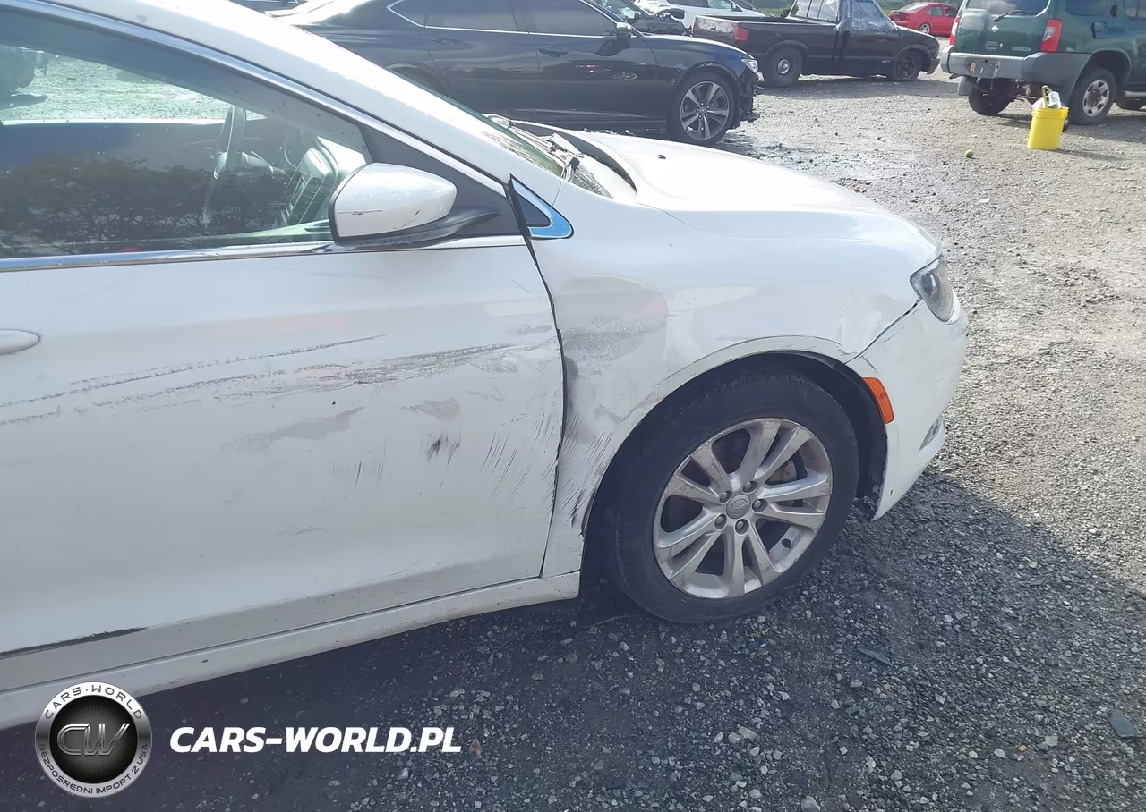 2015 Chrysler 200 Limited VIN:1C3CCCAB6FN591022 - 6