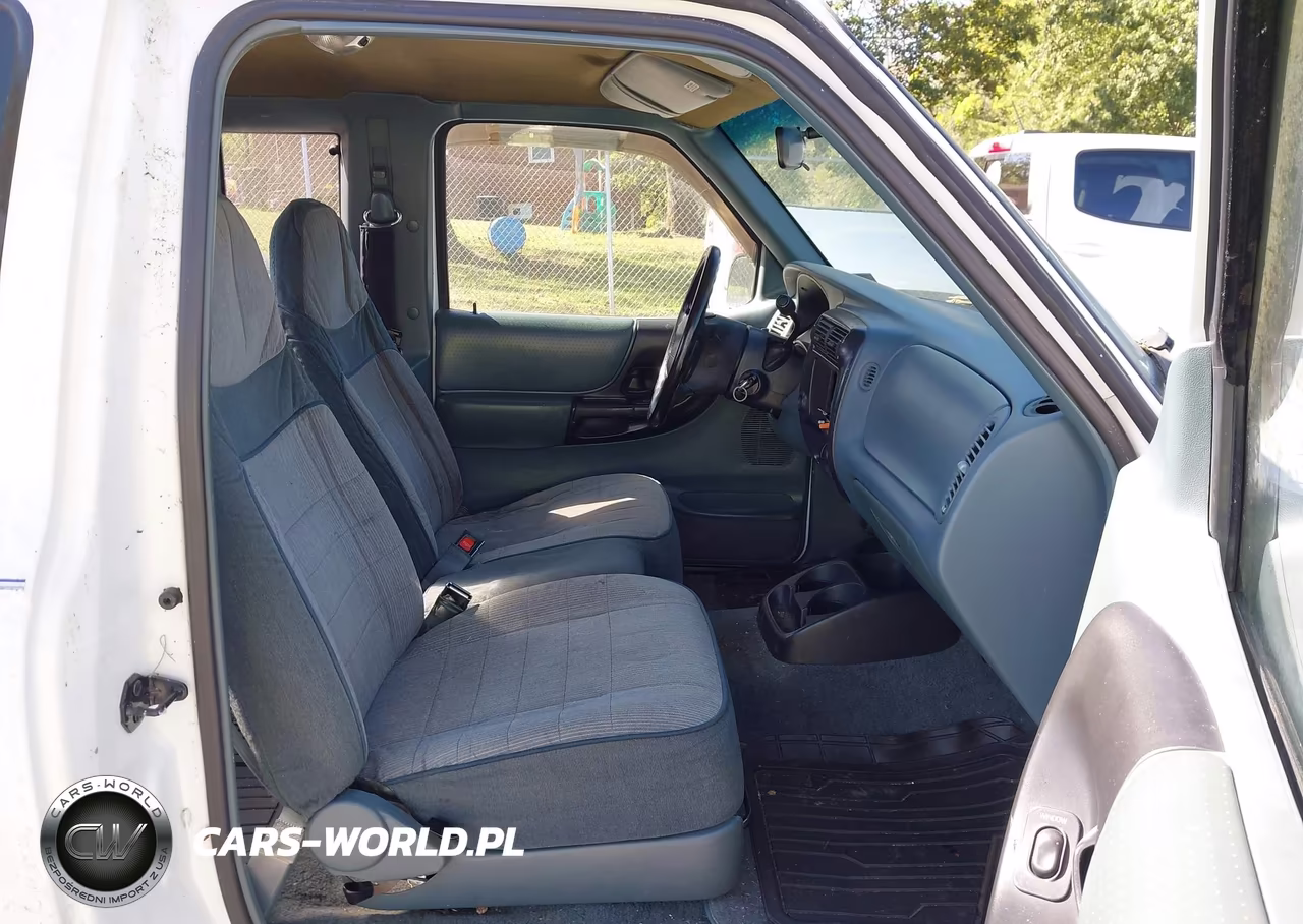 1995 Ford Ranger Super Cab VIN:1FTCR14X2STA54773 - 5