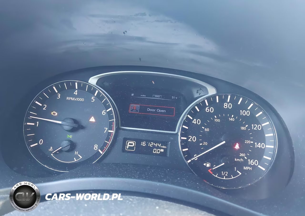 2014 Nissan Pathfinder Platinum VIN:5N1AR2MM0EC622683 - 7