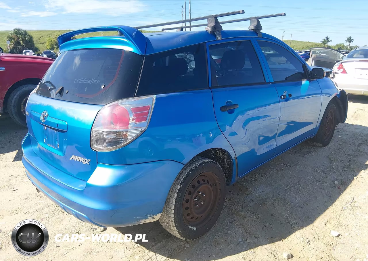 2008 Toyota Matrix VIN:2T1KR32E18C713807 - 4
