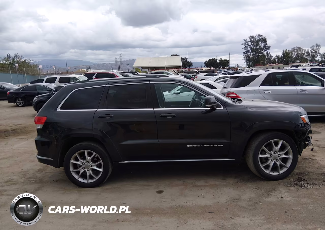2015 Jeep Grand Cherokee Summit VIN:1C4RJEJM5FC741061 - 14