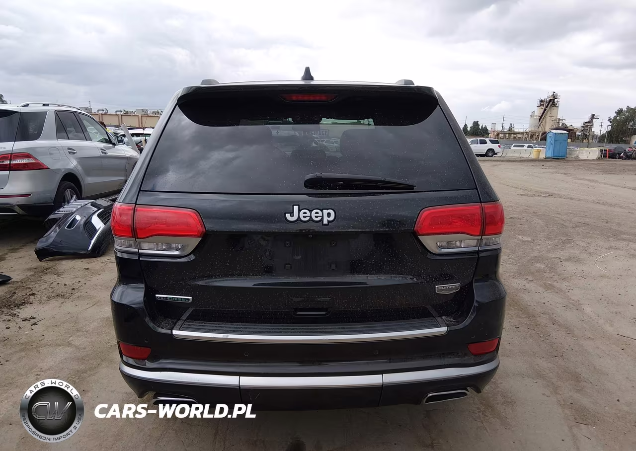 2015 Jeep Grand Cherokee Summit VIN:1C4RJEJM5FC741061 - 17