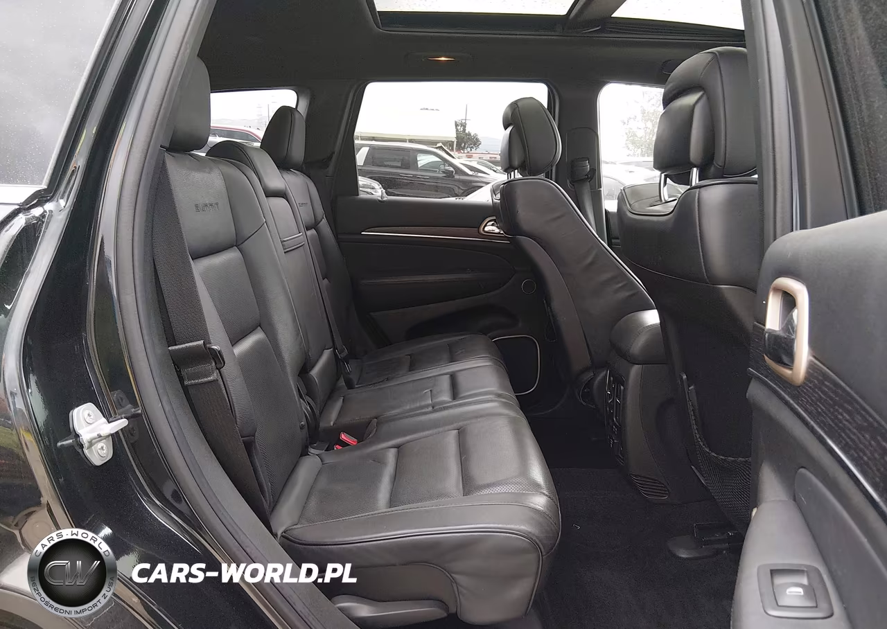 2015 Jeep Grand Cherokee Summit VIN:1C4RJEJM5FC741061 - 8