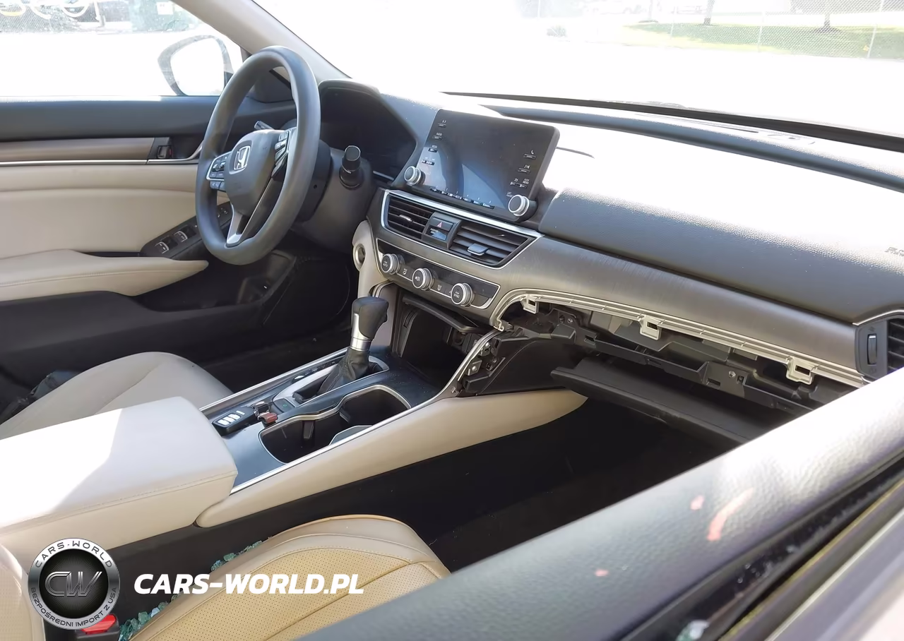 2018 Honda Accord Lx VIN:1HGCV1F15JA104579 - 5