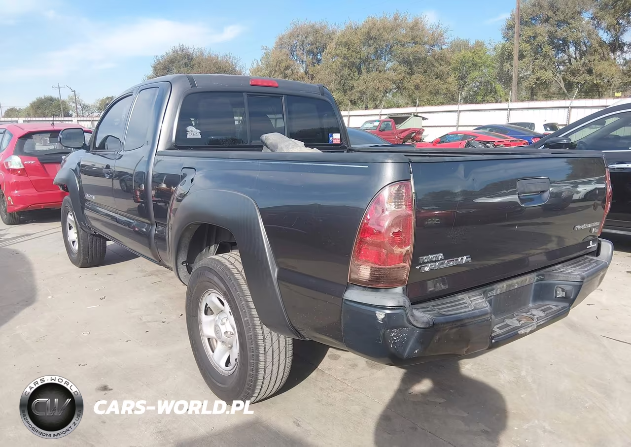2012 Toyota Tacoma Prerunner V6 VIN:5TFTU4GN9CX022102 - 3