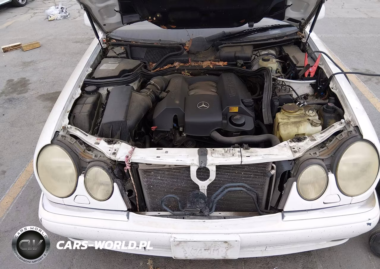 1999 Mercedes-Benz E 320 VIN:WDBJH65F1XA730578 - 10