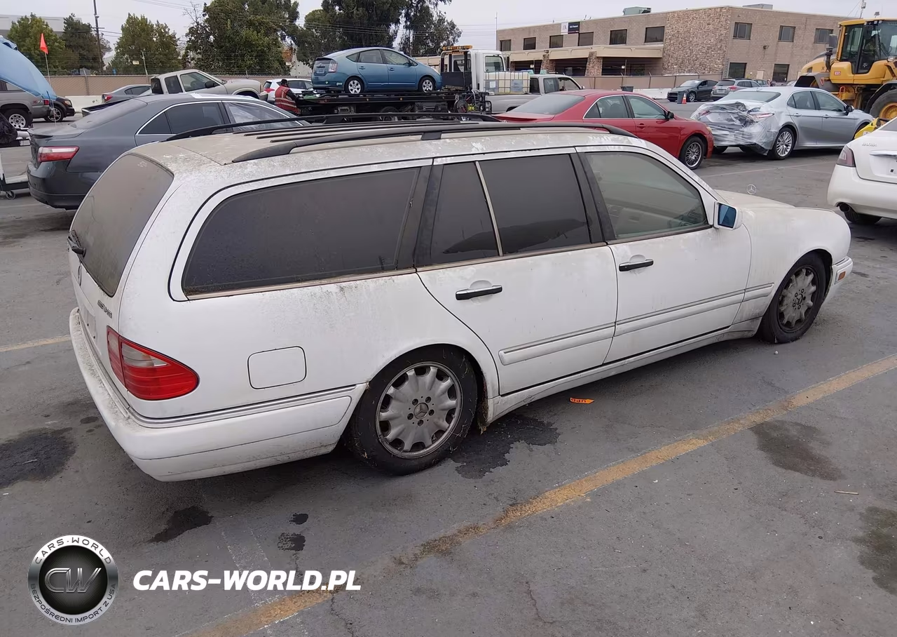 1999 Mercedes-Benz E 320 VIN:WDBJH65F1XA730578 - 4