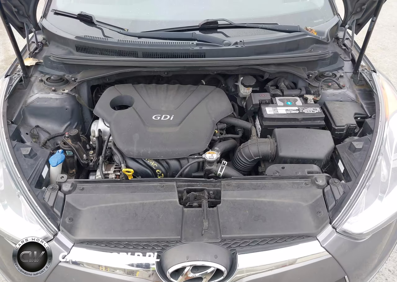2015 Hyundai Veloster VIN:KMHTC6ADXFU242963 - 10