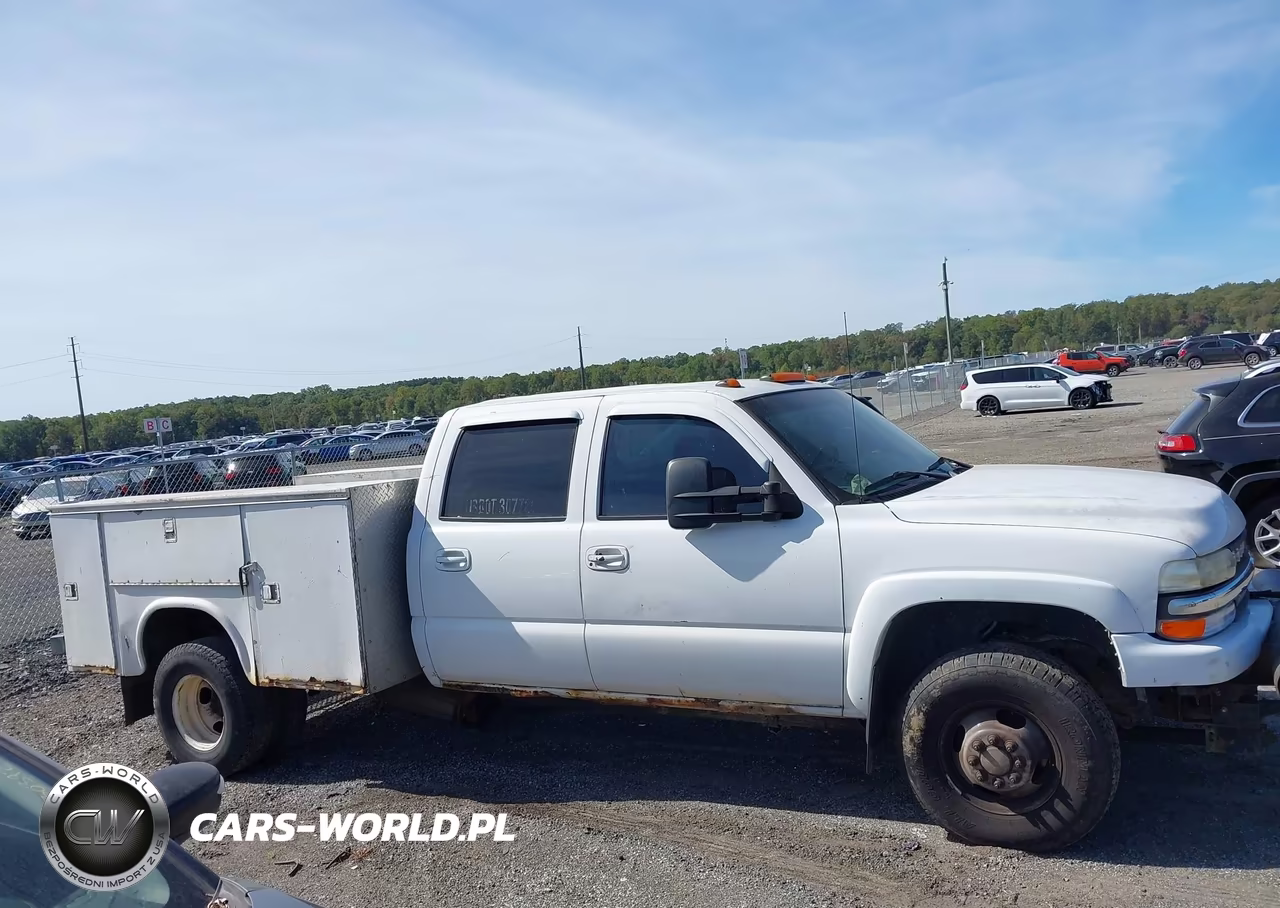 2002 Chevrolet Silverado 3500 Ls VIN:1GCJK33G72F150535 - 13
