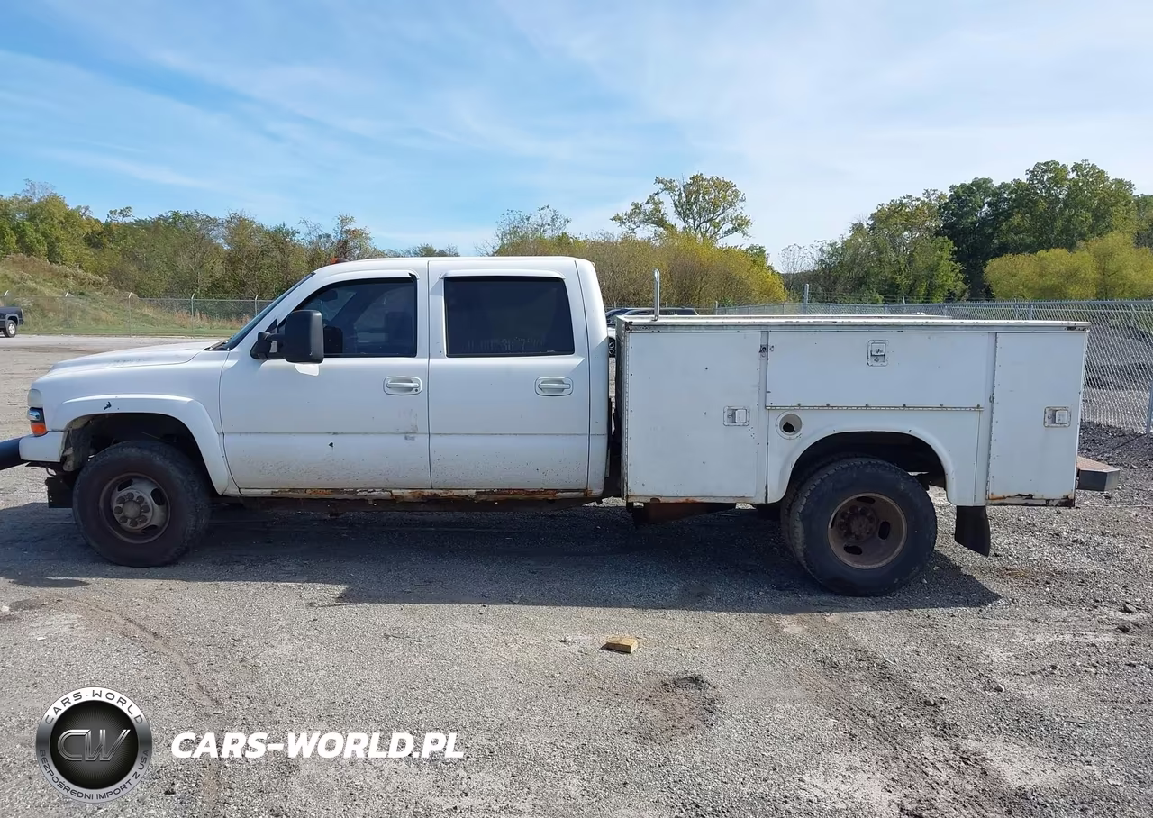 2002 Chevrolet Silverado 3500 Ls VIN:1GCJK33G72F150535 - 14