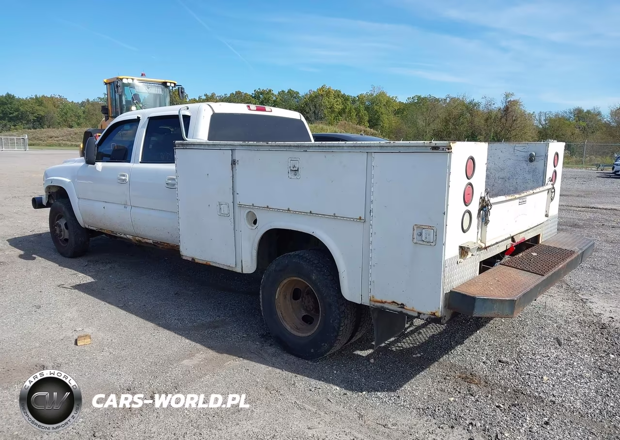 2002 Chevrolet Silverado 3500 Ls VIN:1GCJK33G72F150535 - 3