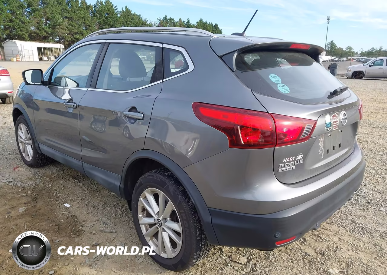 2019 Nissan Rogue Sport Sv VIN:JN1BJ1CR3KW319496 - 3