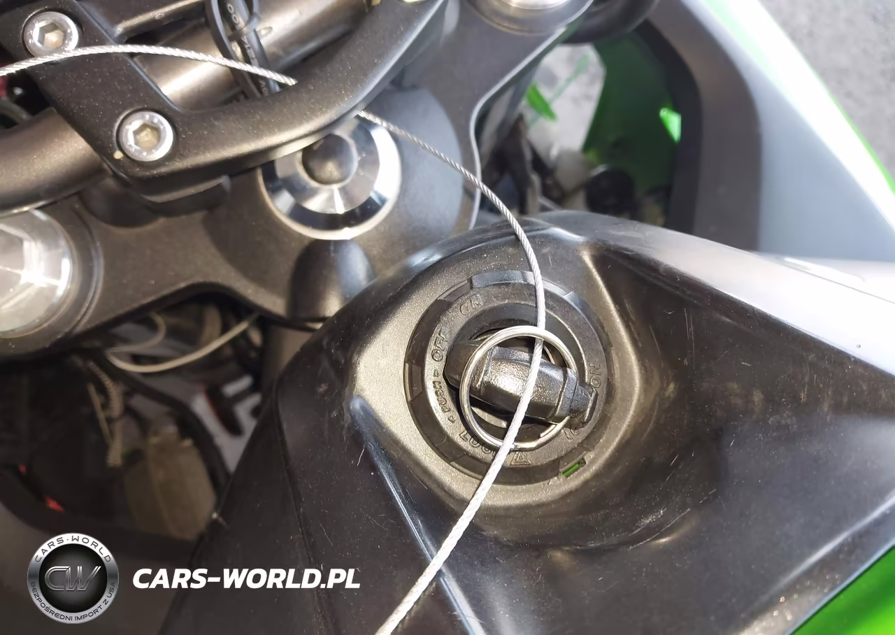 2015 Kawasaki Ex650 E VIN:JKAEXEE12FDA18241 - 11