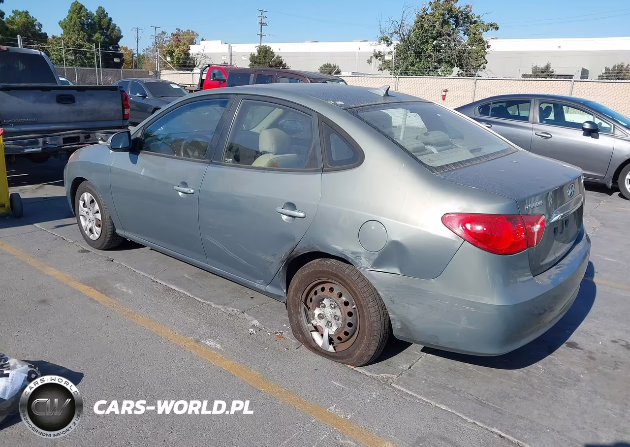 2010 Hyundai Elantra Gls VIN:KMHDU4ADXAU843627 - 3
