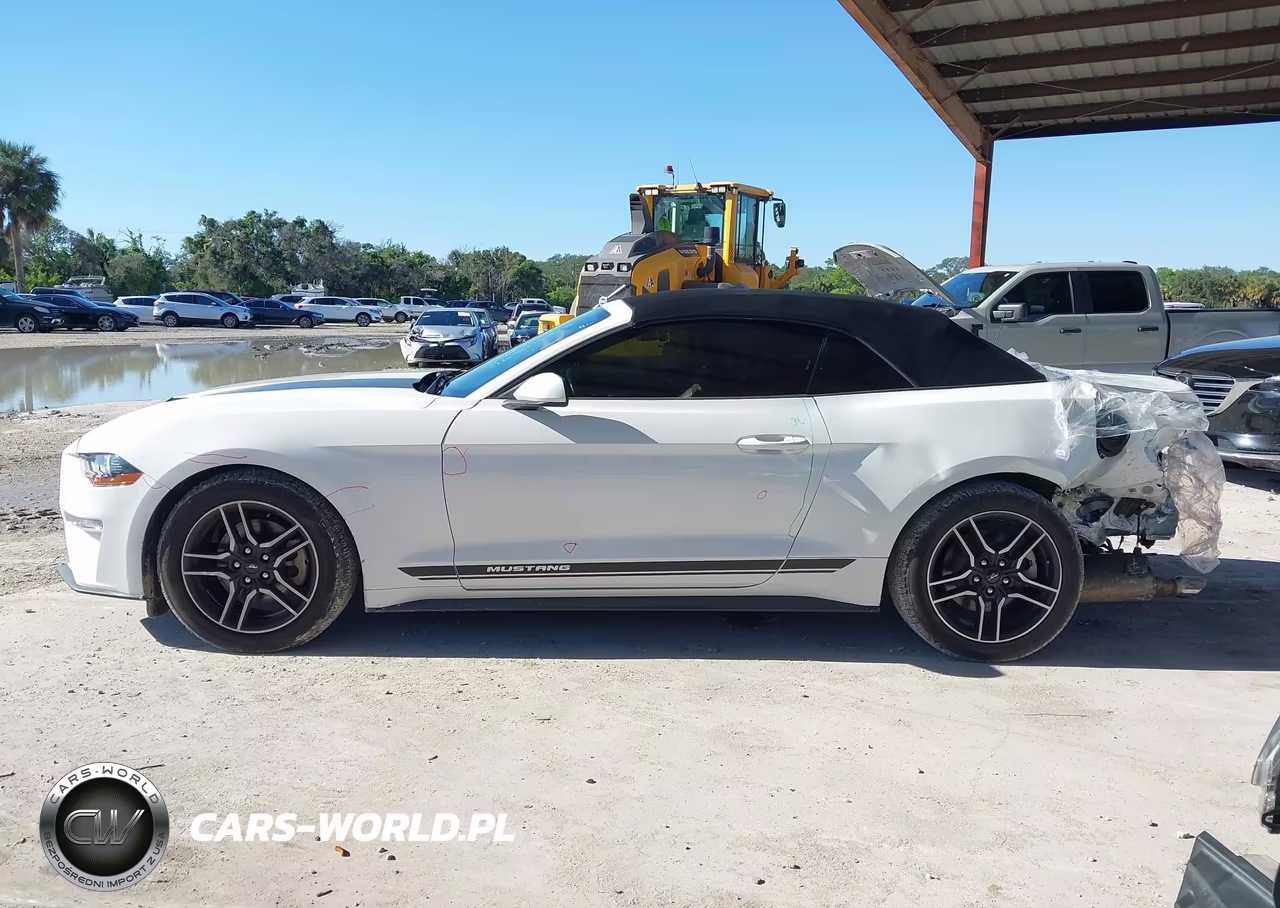 2021 Ford Mustang Ecoboost Premium VIN:1FATP8UH7M5108444 - 15
