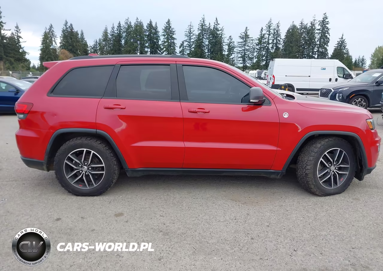 2017 Jeep Grand Cherokee Trailhawk 4X4 VIN:1C4RJFLG5HC718430 - 13