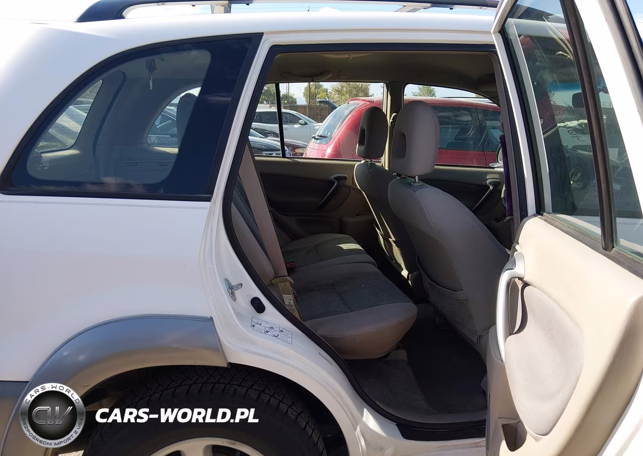 2002 Toyota Rav4 VIN:JTEHH20V220165162 - 8