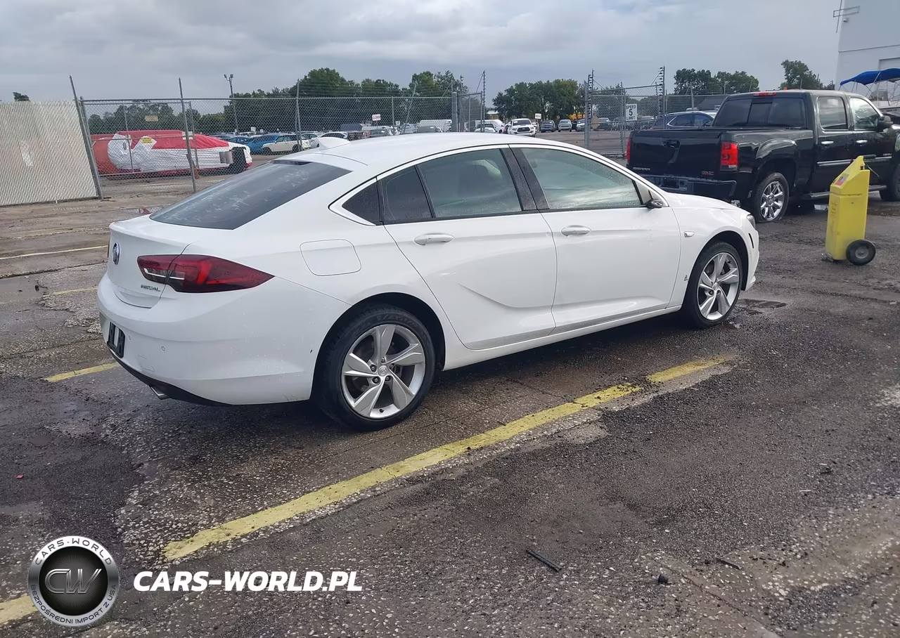 2019 Buick Regal Sportback Fwd Preferred VIN:W04GL6SX2K1075146 - 4