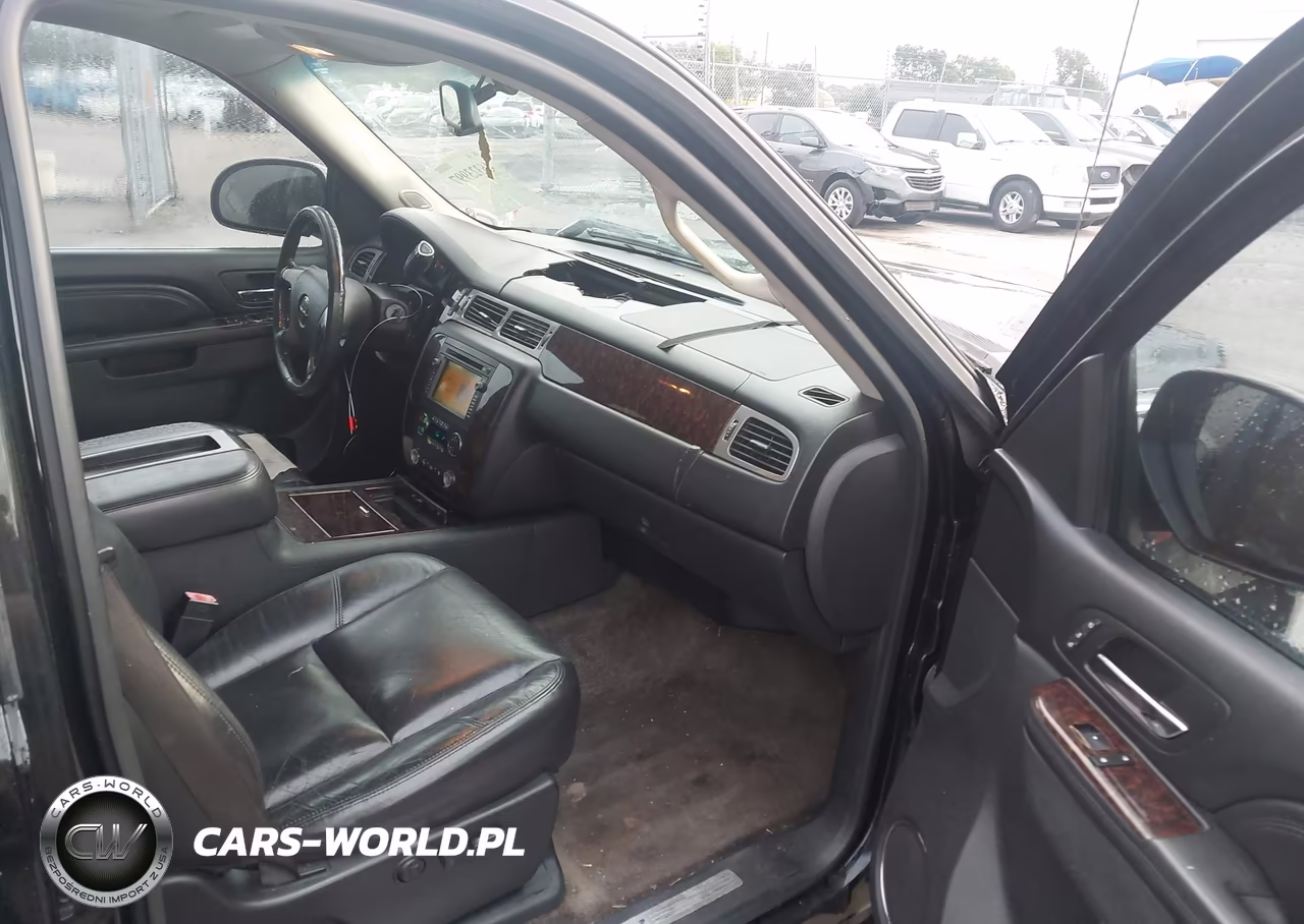 2010 GMC Sierra 1500 Denali VIN:3GTRCXE29AG232191 - 5