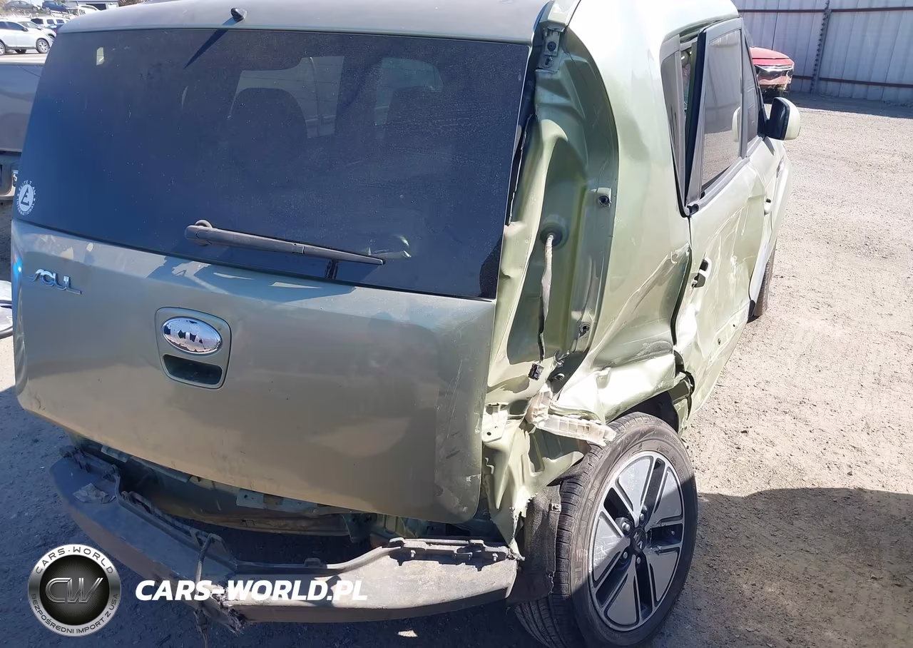 2013 Kia Soul VIN:KNDJT2A57D7624277 - 14