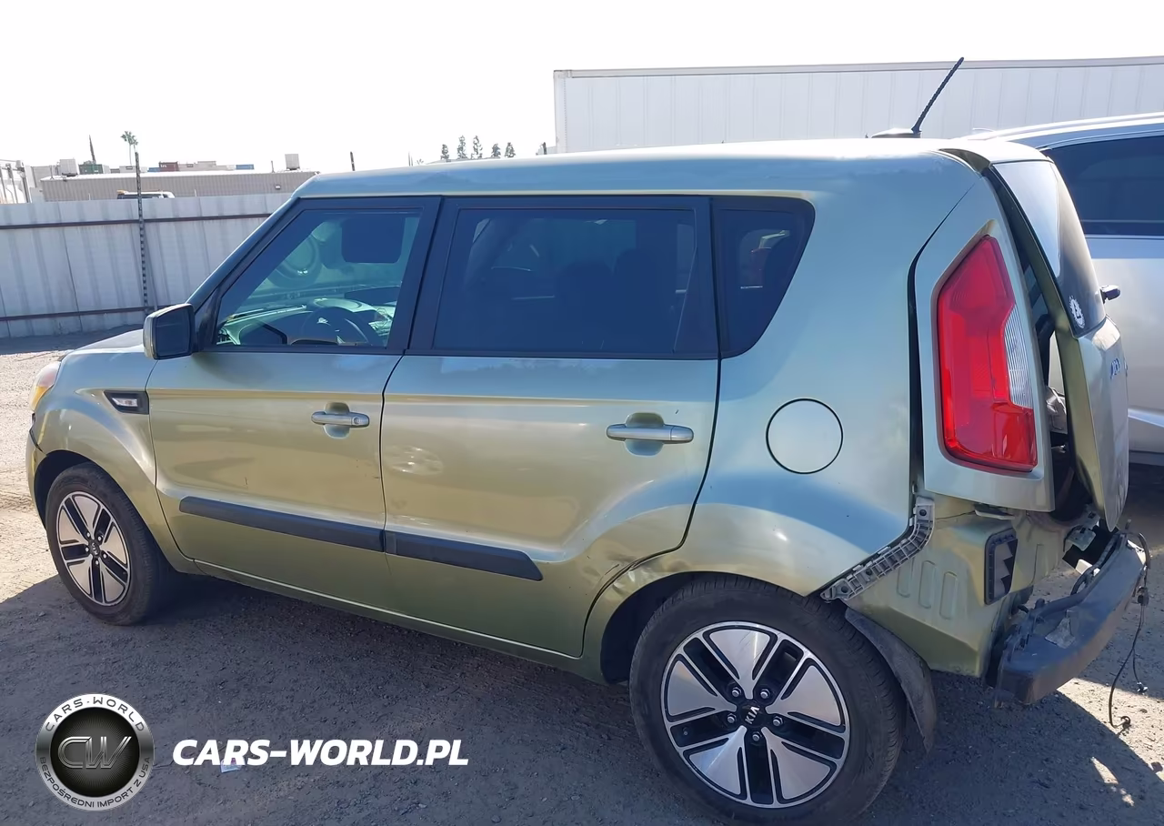 2013 Kia Soul VIN:KNDJT2A57D7624277 - 18