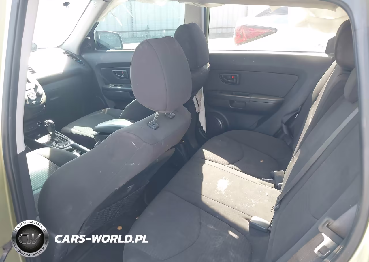 2013 Kia Soul VIN:KNDJT2A57D7624277 - 8