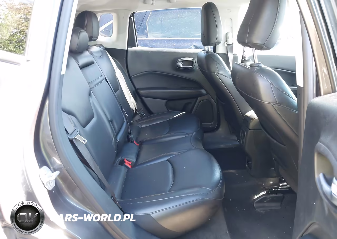 2019 Jeep Compass Limited 4X4 VIN:3C4NJDCB5KT648334 - 8