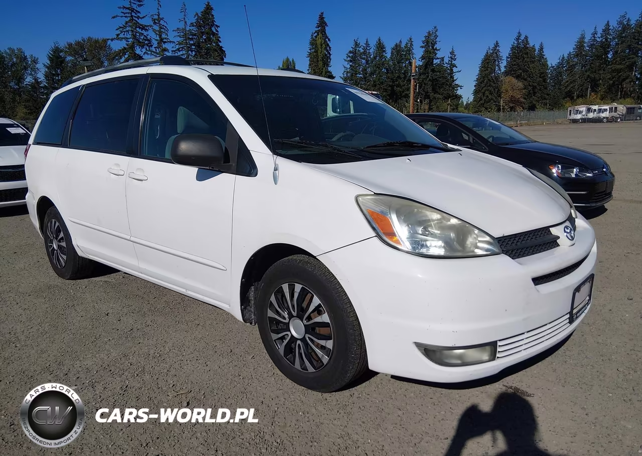 2004 Toyota Sienna Le – zdjęcie 1 z 13
