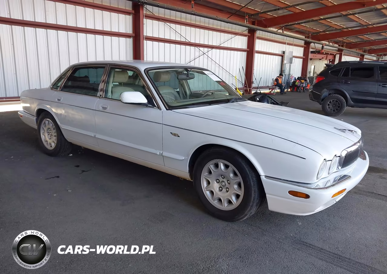 1998 Jaguar Xj8
