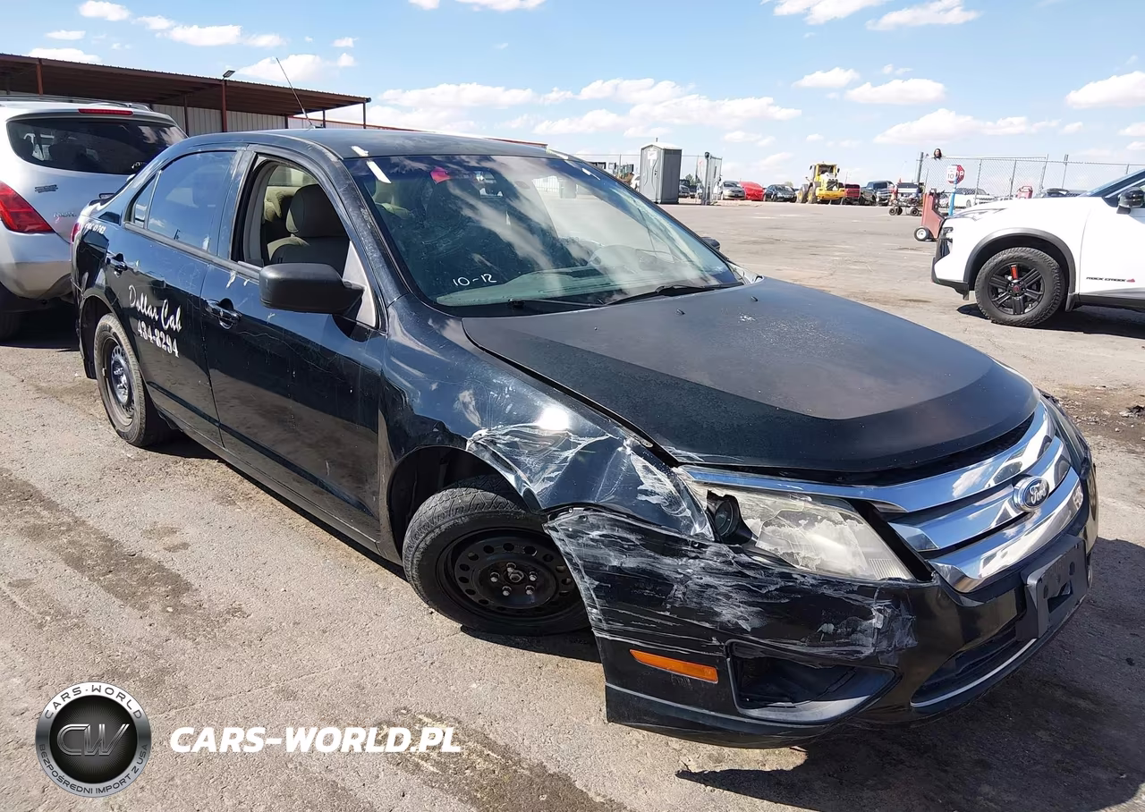 2012 Ford Fusion S VIN:3FAHP0GA2CR137142 - 1
