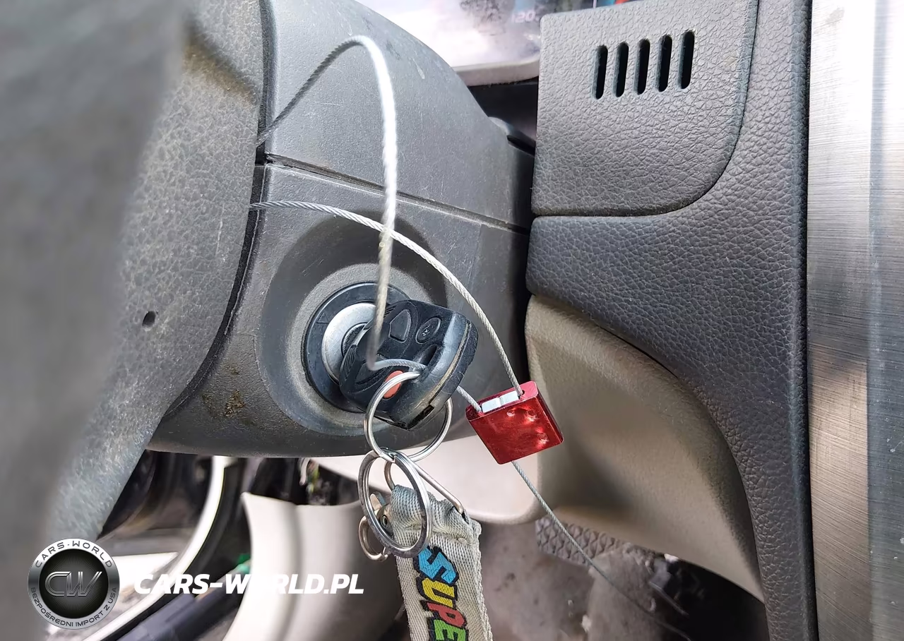 2012 Ford Fusion S VIN:3FAHP0GA2CR137142 - 11