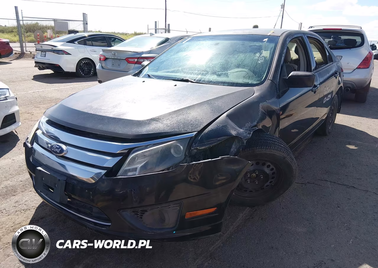 2012 Ford Fusion S VIN:3FAHP0GA2CR137142 - 2
