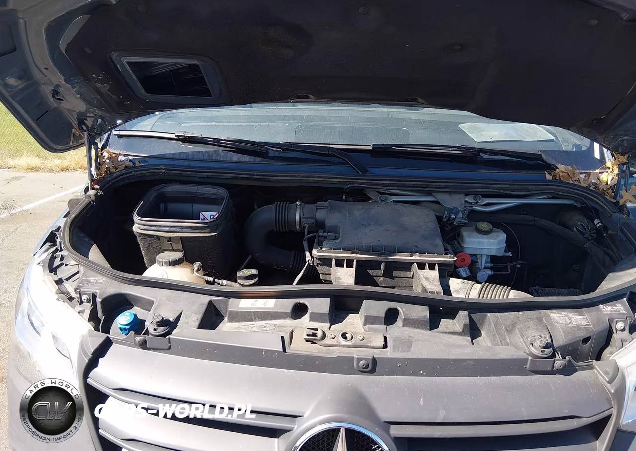 2019 Mercedes-Benz Sprinter 2500 High Roof V6 VIN:WD4PF1CD8KP123160 - 10