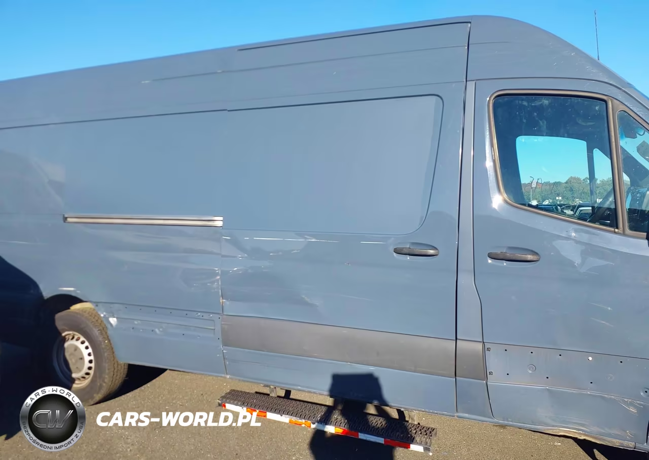 2019 Mercedes-Benz Sprinter 2500 High Roof V6 VIN:WD4PF1CD8KP123160 - 13