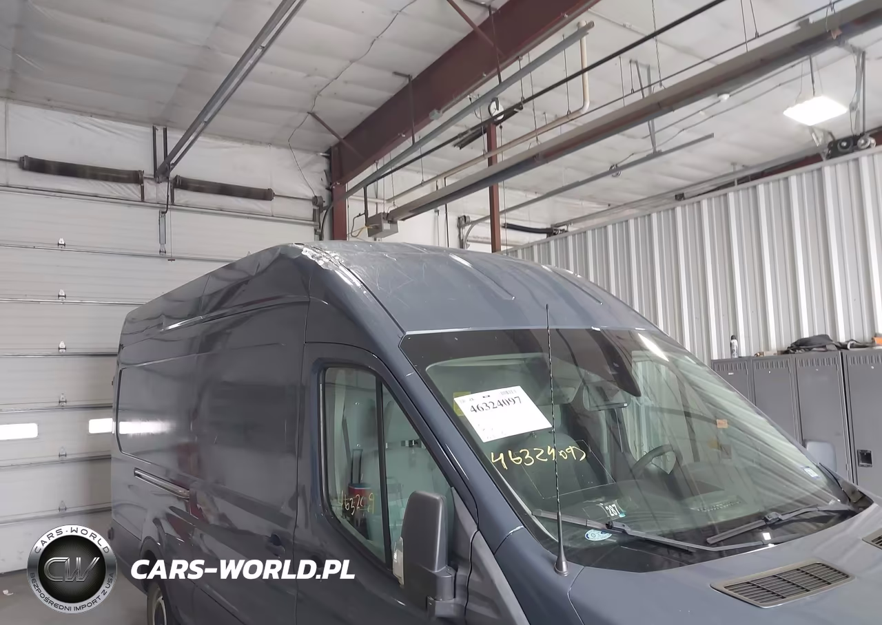 2019 Ford Transit-250 VIN:1FTYR3XM4KKB90069 - 6