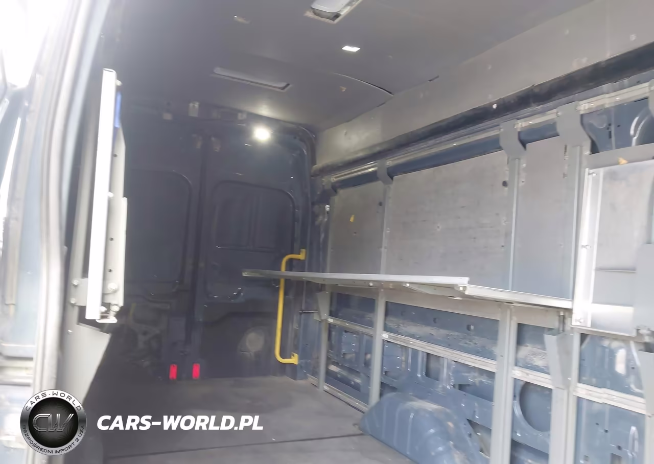 2019 Ford Transit-250 VIN:1FTYR3XM4KKB90069 - 8