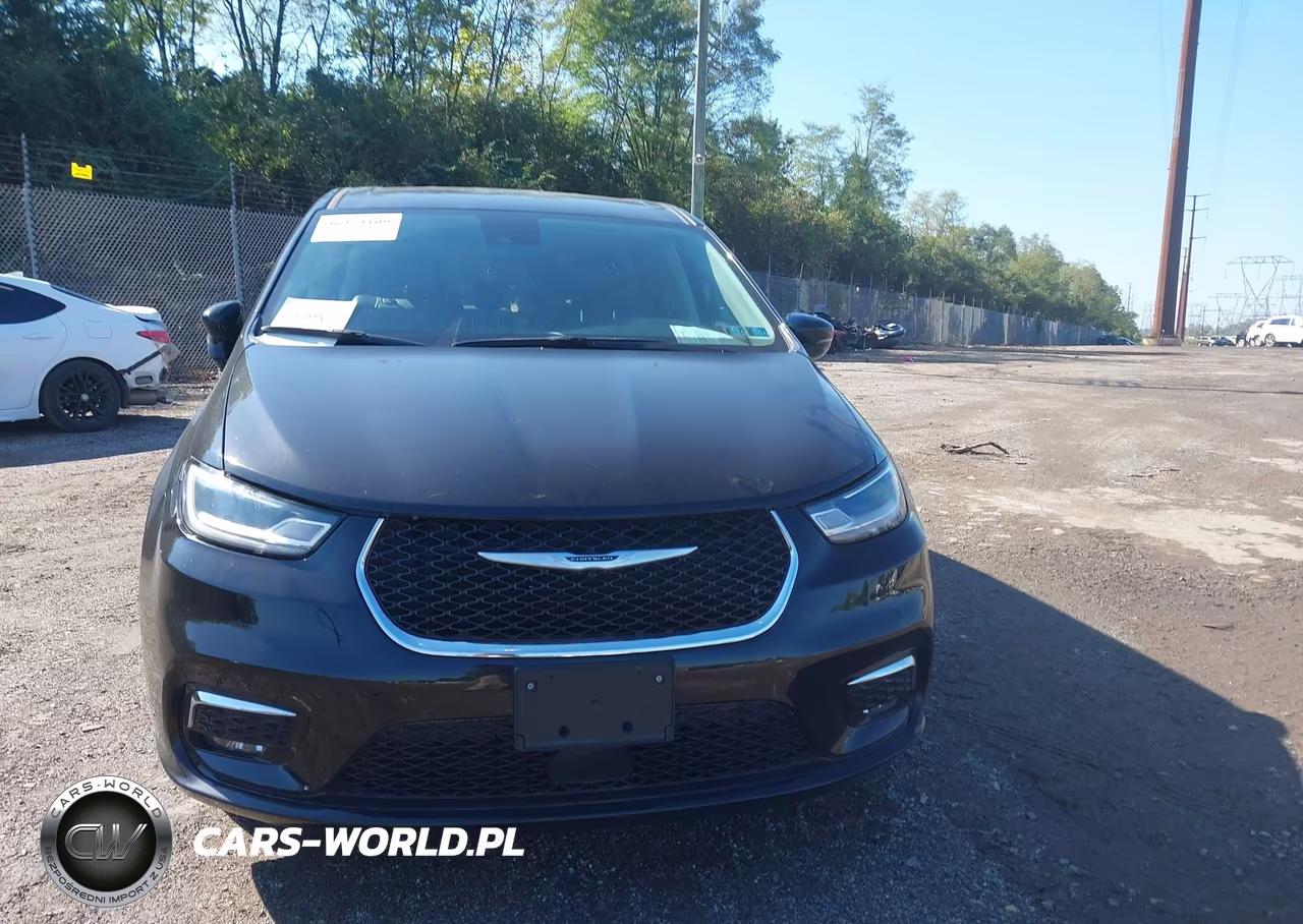 2024 Chrysler Pacifica Touring L VIN:2C4RC1BG1RR179926 - 13