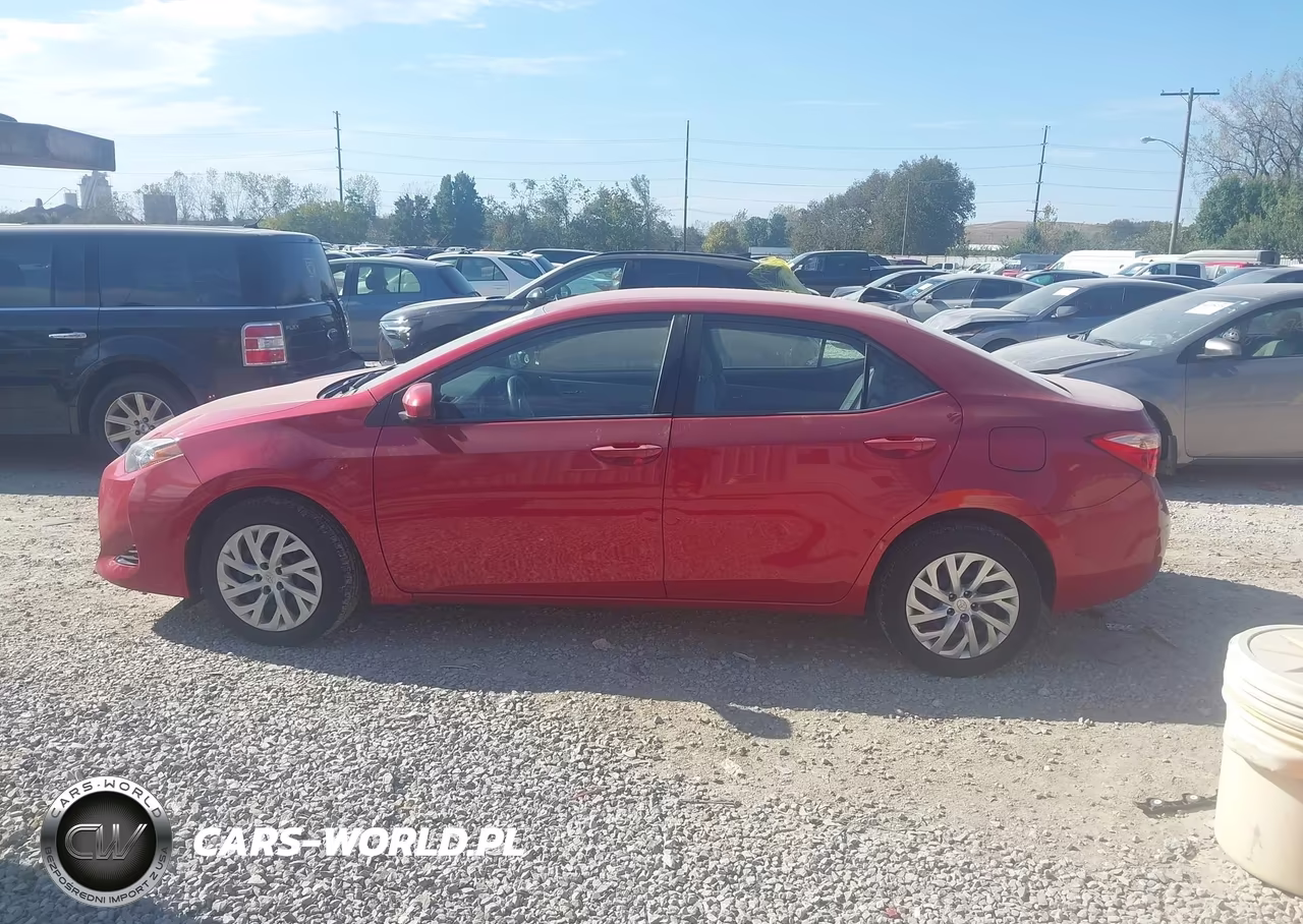 2017 Toyota Corolla Le VIN:2T1BURHE2HC794129 - 14