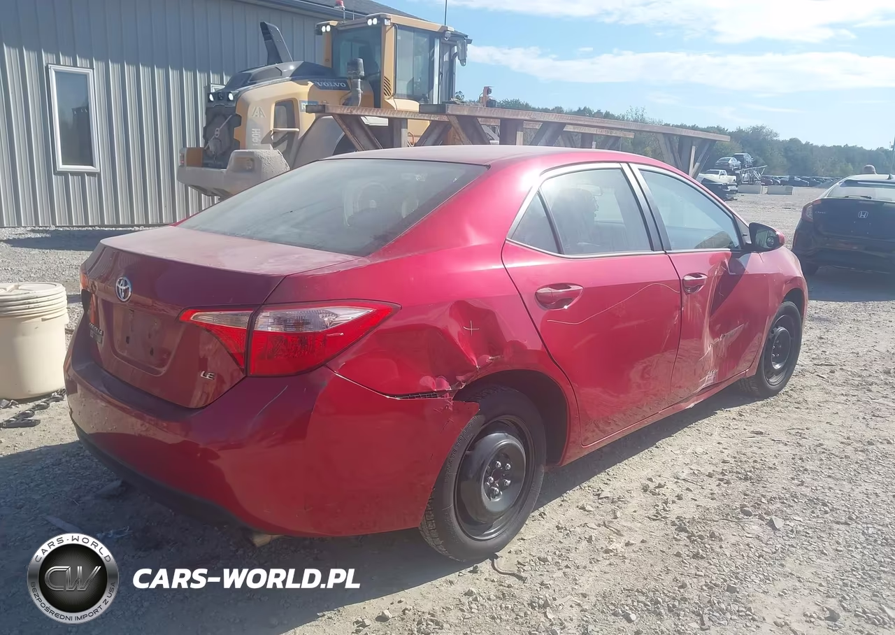 2017 Toyota Corolla Le VIN:2T1BURHE2HC794129 - 4