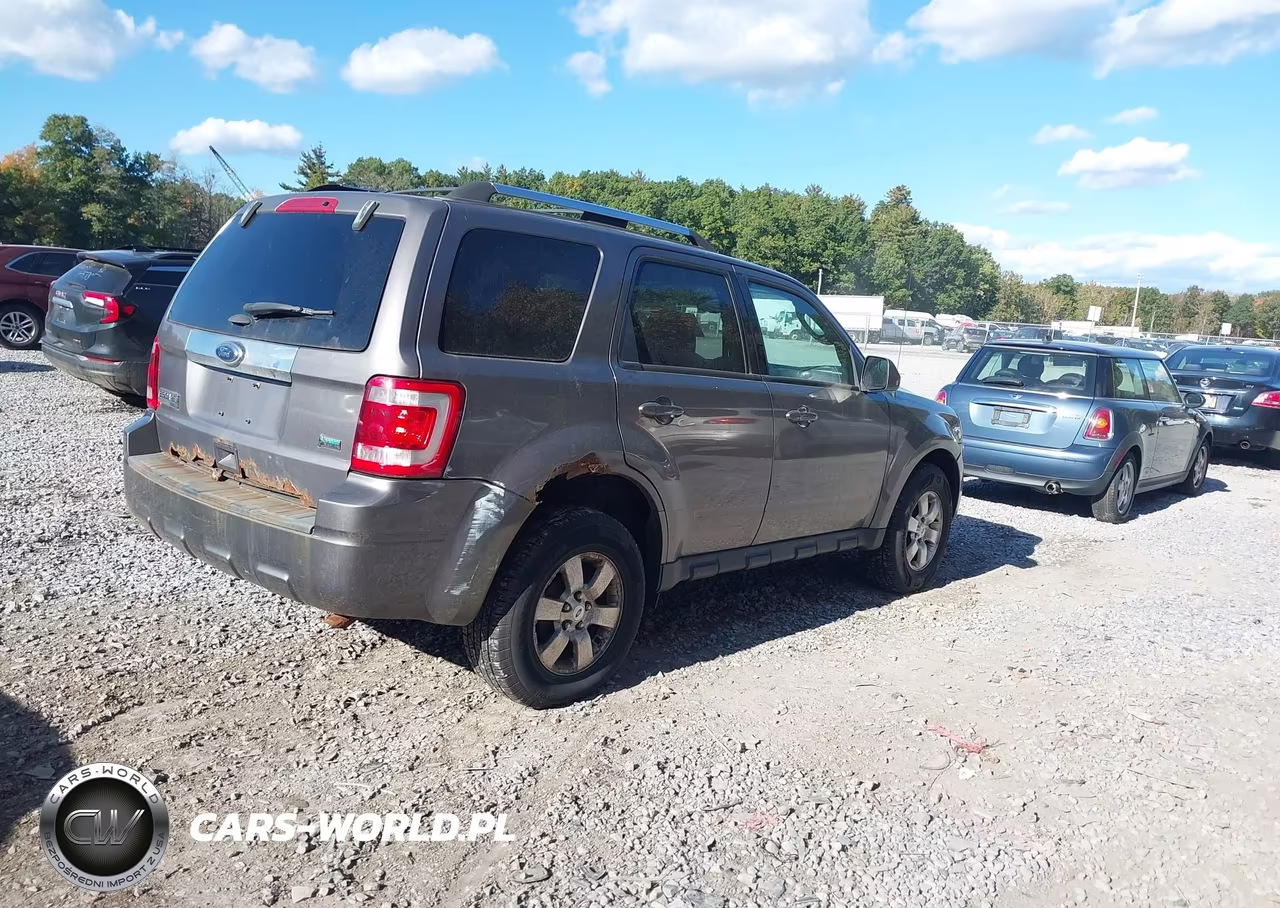 2011 Ford Escape Limited VIN:1FMCU9EG3BKC39685 - 4