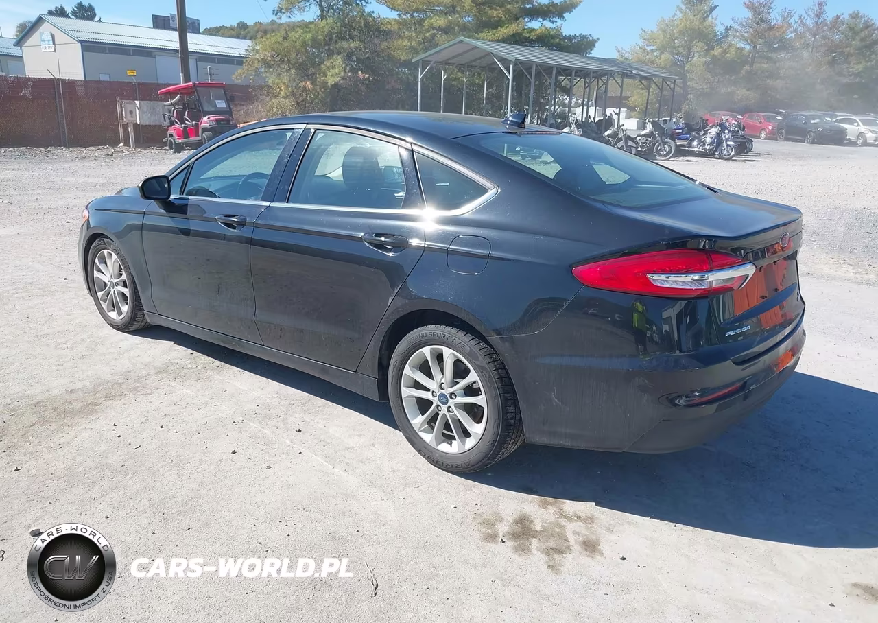 2019 Ford Fusion Se VIN:3FA6P0HD8KR194430 - 3