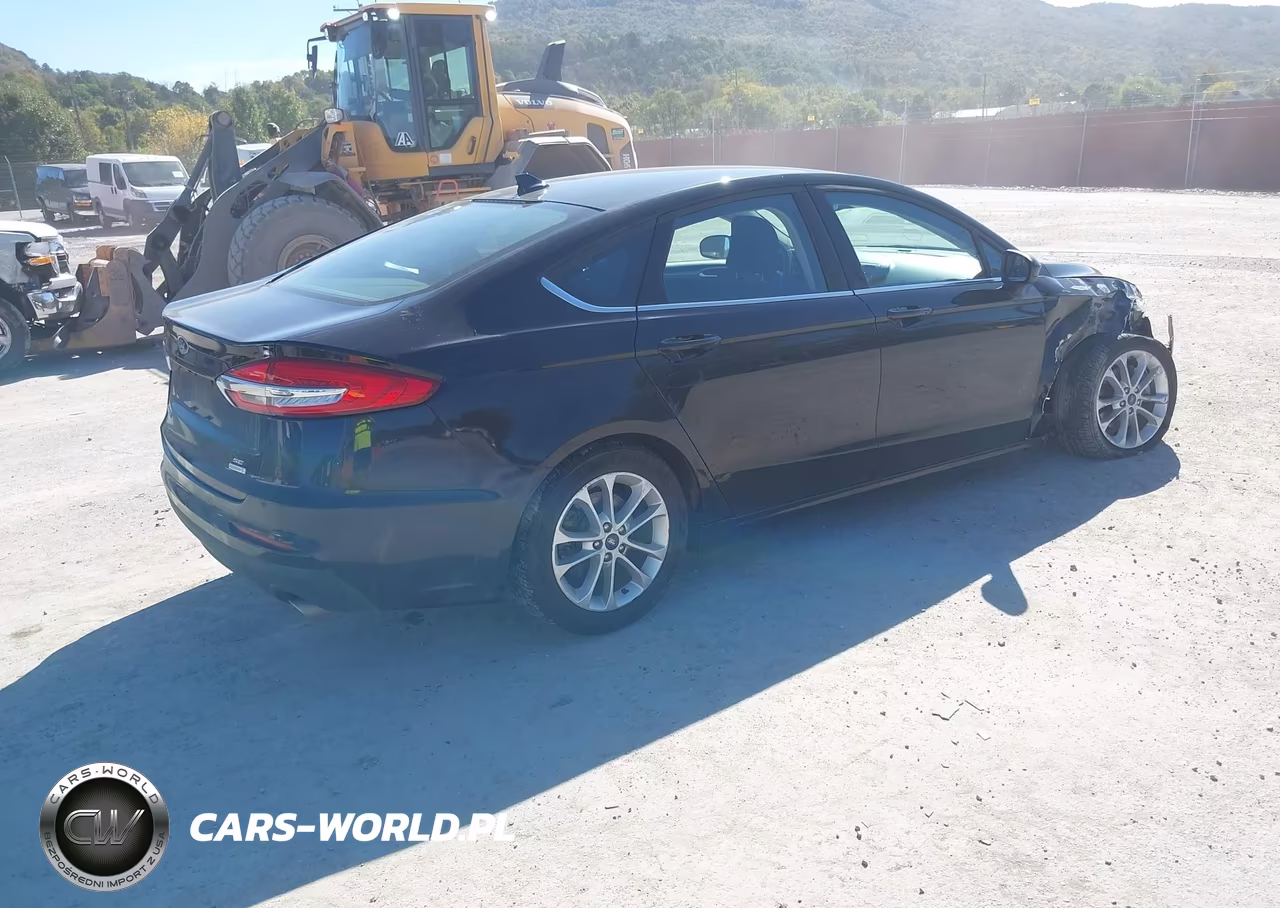 2019 Ford Fusion Se VIN:3FA6P0HD8KR194430 - 4