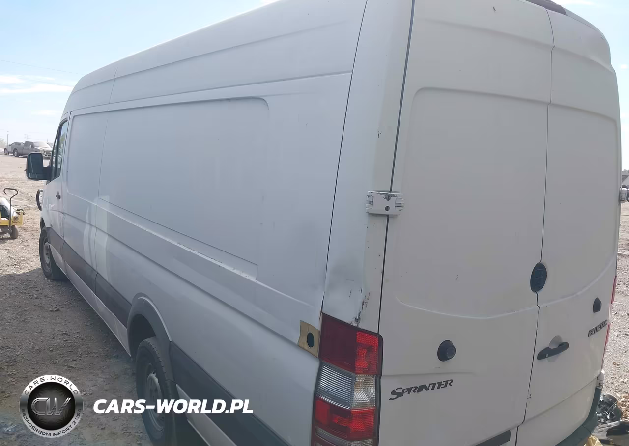 2013 Mercedes-Benz Sprinter 2500 High Roof VIN:WD3PE8CC2D5749986 - 3