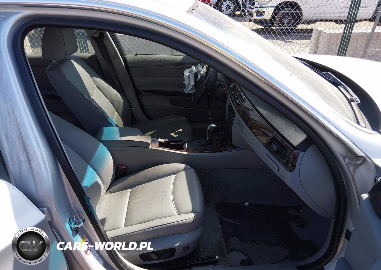 2006 BMW 330Xi VIN:WBAVD33556KV67897 - 5