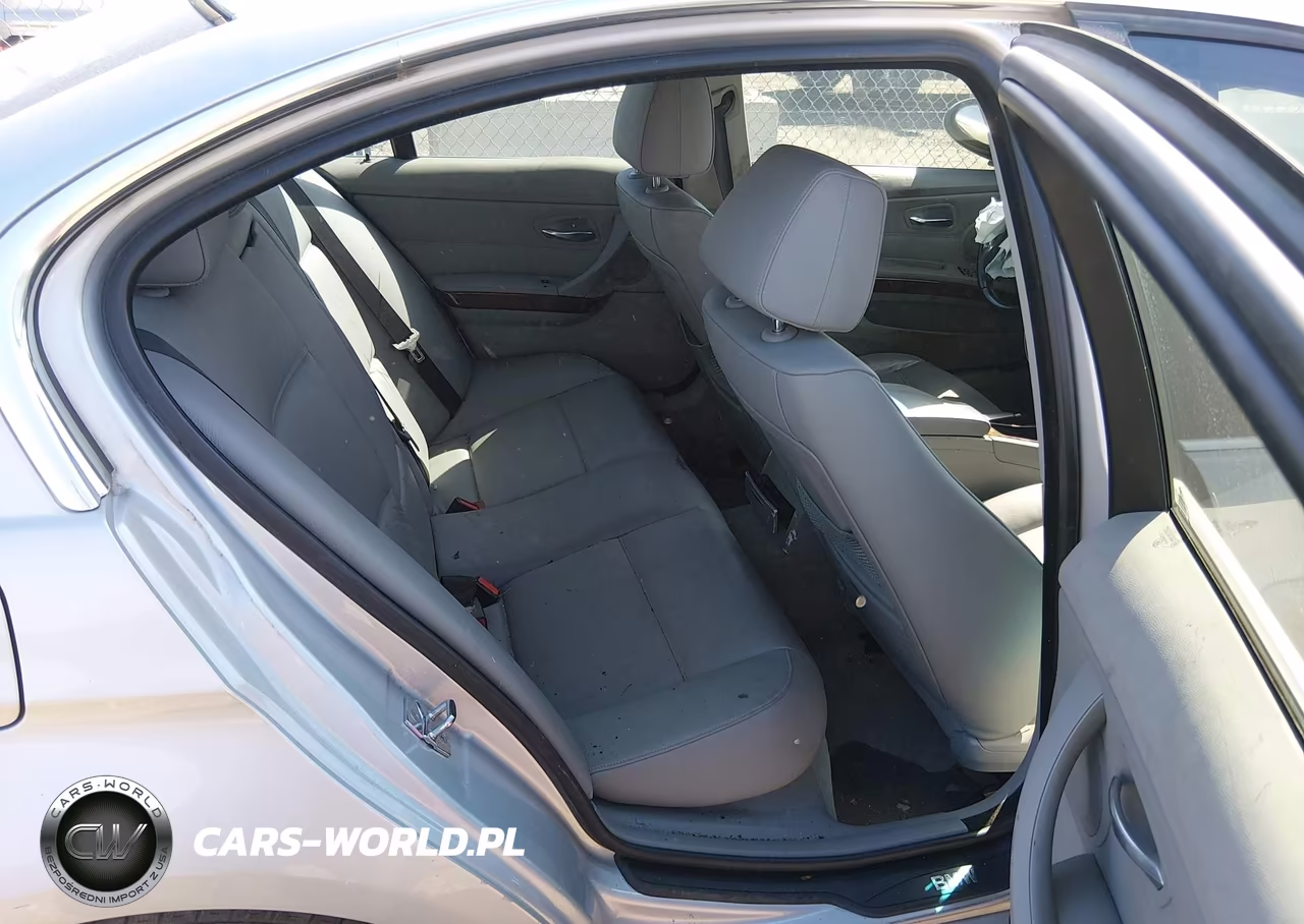 2006 BMW 330Xi VIN:WBAVD33556KV67897 - 8