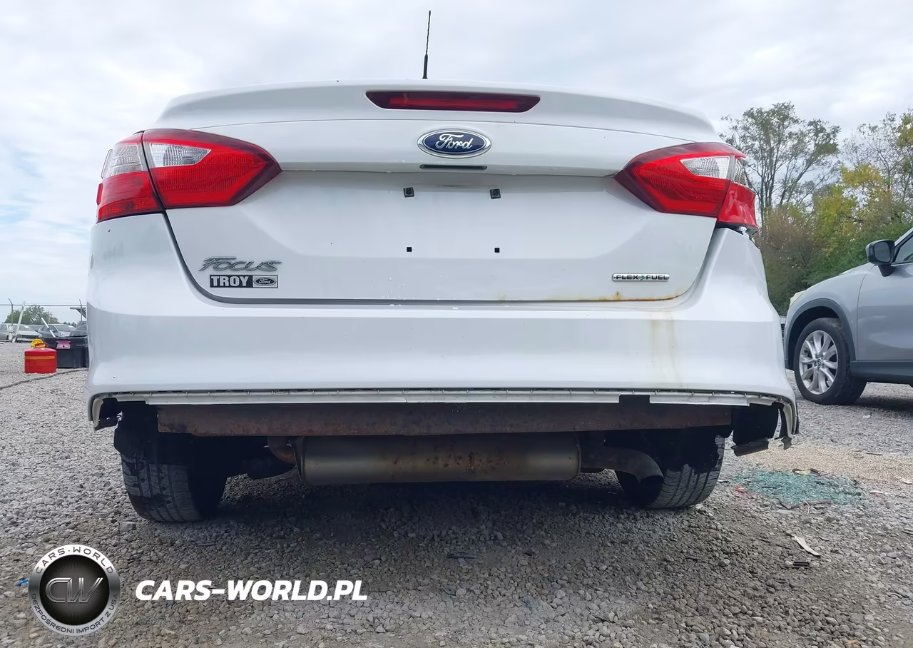 2012 Ford Focus S VIN:1FAHP3E2XCL434302 - 18