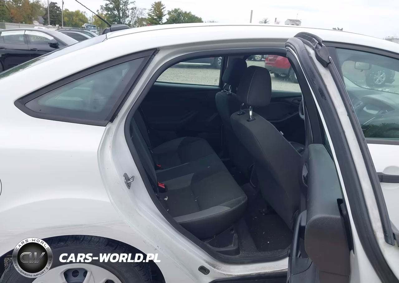 2012 Ford Focus S VIN:1FAHP3E2XCL434302 - 8