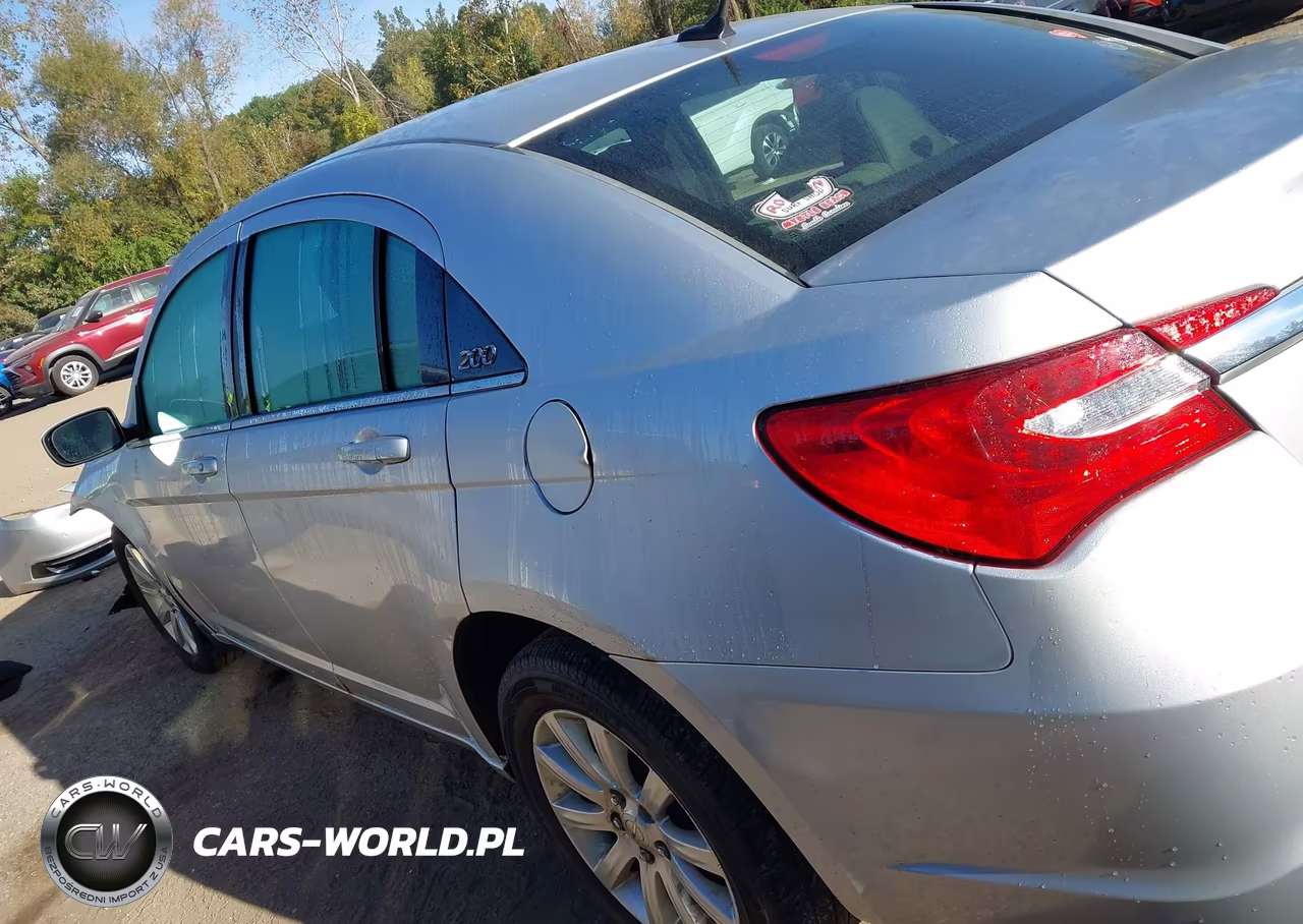 2011 Chrysler 200 Touring VIN:1C3BC1FB3BN511808 - 15