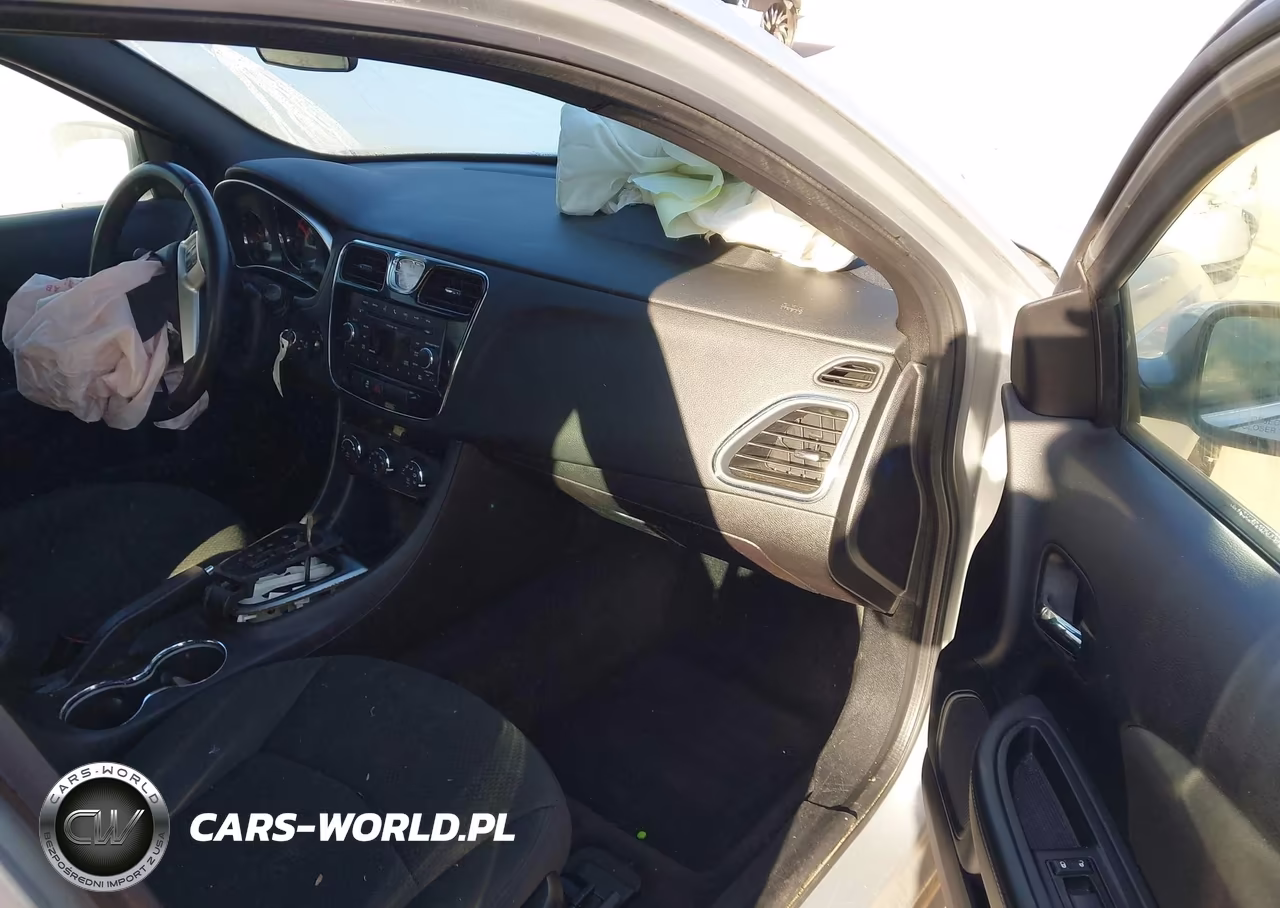2011 Chrysler 200 Touring VIN:1C3BC1FB3BN511808 - 5